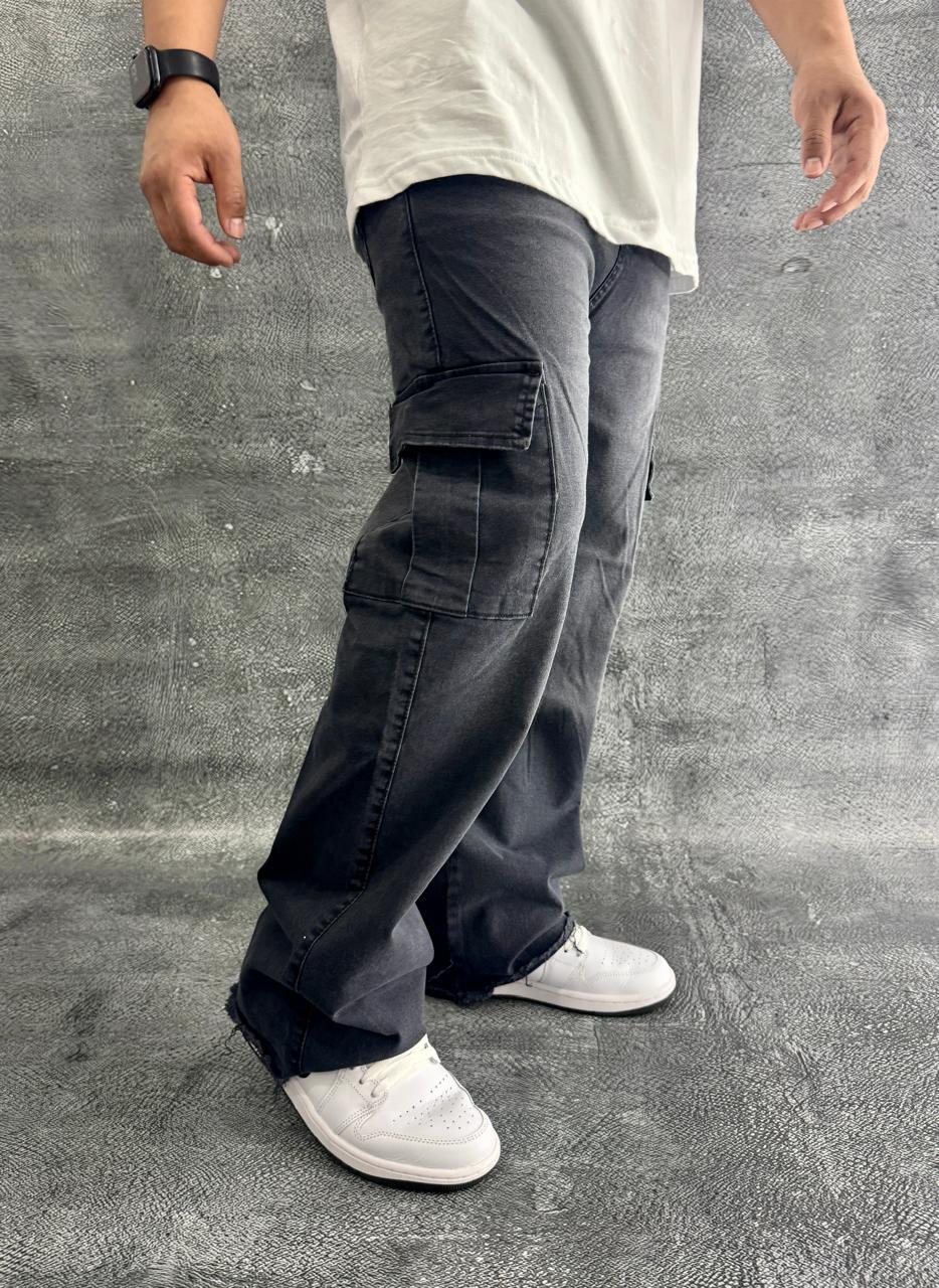IMG-20250922-WA0001 Pantalón Cargo Gris - Imagen 1